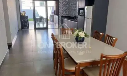 Casa com 3 dormitórios à venda, 161 m² por R$ 1.060.000,00 - Jardim Santa Helena - Valinhos/SP
