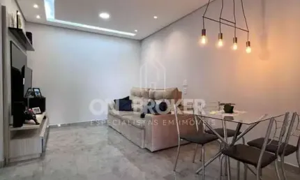 Casa em bairro , excelente localização e ótimo acabamento.