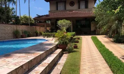Casa em Condomínio para Venda em São Sebastião, Boracéia, 3 dormitórios, 1 suíte, 4 banheiros, 3 vagas