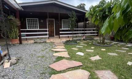 Casa para Venda em São Sebastião, Boraceia, 3 dormitórios, 2 banheiros, 5 vagas