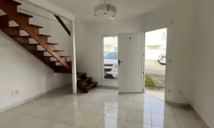 Casa em Condomínio para Venda em Mogi das Cruzes, Vila Caputera, 2 dormitórios, 2 banheiros, 1 vaga