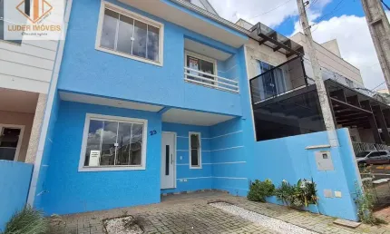 Sobrado Triplex 150m2  Cond. Campo Comprido I, Curitiba