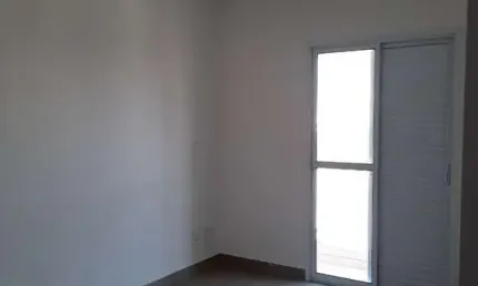 Apartamento com 2 quartos para alugar na Vila Eldízia, Santo André 