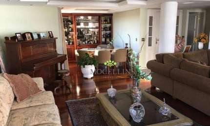 Apartamento à Venda Água Verde, Curitiba com 4 Quartos, 251 m² por R$ 2.400.000