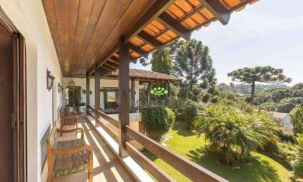 Casa à Venda ou Locação Santa Felicidade, Curitiba com 4 Quartos, 516 m²