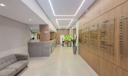 Conjunto para alugar, 37 m² por R$ 1.684,03/mês - Portão - Curitiba/PR