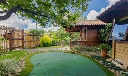 Casa à Venda Boa Vista, Curitiba com 3 Quartos, 270 m² por R$ 810.000