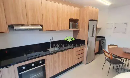 Apartamento com 1 dormitório para alugar, 54 m² por R$ 6.444,77/mês - Batel - Curitiba/PR