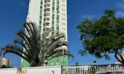 Apartamento com 2 dormitórios para alugar, 56 m² por R$ 2.164,22/mês - Glória - Macaé/RJ