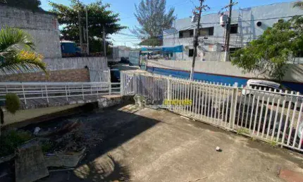 Galpão à venda, 850 m² por R$ 2.500.000,00 - Granja dos Cavaleiros - Macaé/RJ