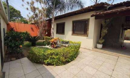 Casa com 3 dormitórios à venda, 86 m² por R$ 700.000,00 - São Marcos - Macaé/RJ