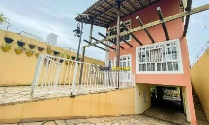 Casa com 4 dormitórios à venda, 242 m² por R$ 950.000,00 - Cancela Preta - Macaé/RJ