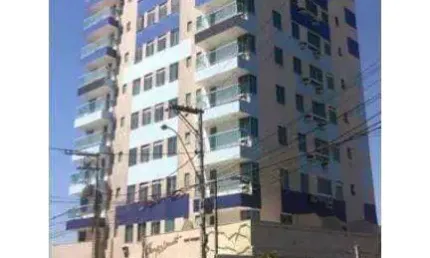 Apartamento com 2 dormitórios à venda, 65 m² por R$ 330.000,00 - Imbetiba - Macaé/RJ