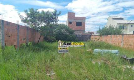 Terreno à venda, 200 m² por R$ 150.000,00 - Parque Aeroporto - Macaé/RJ