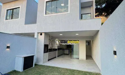 Casa com 3 dormitórios à venda, 145 m² por R$ 925.000 - Lagoa - Macaé/RJ