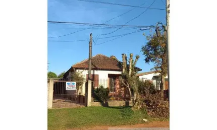 Casa à venda na Portão, 187, Centro, Portão