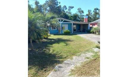 Casa à venda na Portão, 76, Vila Rica, Portão