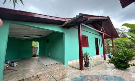 Casa à venda na Portão, 253, Centro, Portão