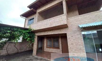 Casa à venda na Portão, Centro, Portão