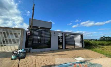 Casa à venda na Portão, 827, Aparecida, Portão
