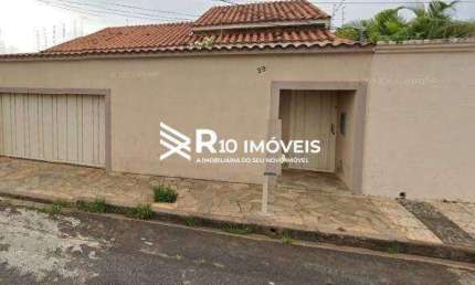 Casa à venda, 4 quartos, 1 suíte, 2 vagas - Bairro SANTA ROSA, Uberlândia MG