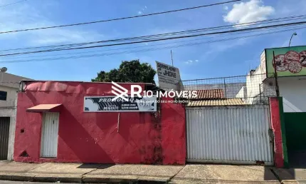 Casa à venda, 3 quartos, 2 vagas - Bairro PACAEMBU, Uberlândia MG