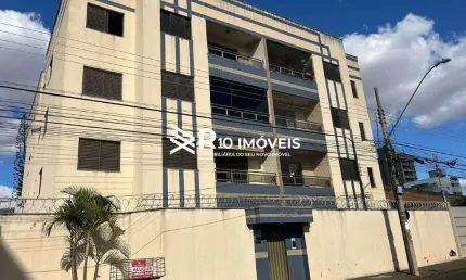Apartamento à venda, 3 quartos, 1 suíte, 2 vagas - Bairro SANTA MONICA, Uberlândia MG