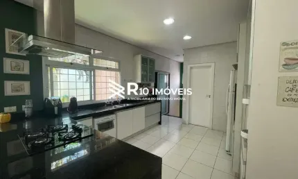 Casa à venda, 3 quartos, 1 suíte, 2 vagas - Bairro TABAJARAS, Uberlândia MG
