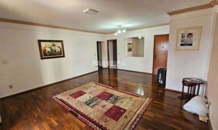Edificio Antonio Alves apto Andar Alto com 3 dormitorios.