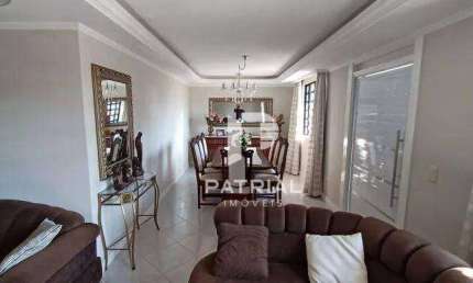 Casa com 4 quartos à venda na Rua Ferdinando Ferreira, 108, Guabirotuba, Curitiba