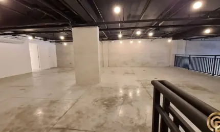 Lojão frente rua real grandeza, em edifício de luxo e moderno, 542m² e 16 vagas.