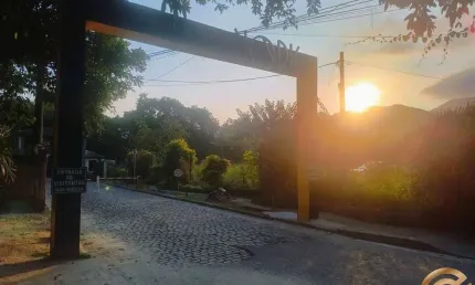 Terreno/lote em condomínio com segurança e ronda 24hs, lazer completo, no condado de york.