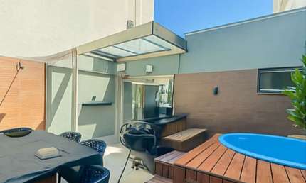 Reformada Cobertura 180m², Original 3 quartos, 2 Vagas, próximo ao Fasano Hotel e Praia de Ipanema