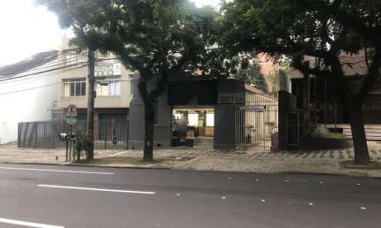 Casa comercial com 3 salas à venda na Alameda Augusto Stellfeld, 476, Centro, Curitiba
