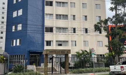 Apartamento com 3 quartos para alugar na Rua Engenheiro Arthur Bettes, 75, Portão, Curitiba