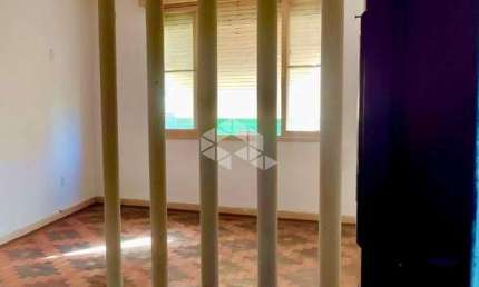 Apartamento 03 dormitórios e 02 banheiros no bairro São João