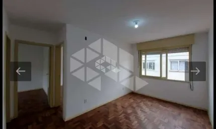 Apartamento com dois quartos, vaga de garagem no bairro  Partenon