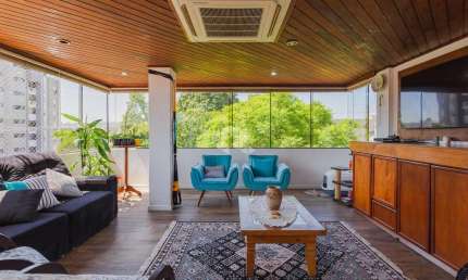 Apartamento com 3 quartos , 2 vagas e 123m² à venda em Cristo Redentor, Porto Alegre.