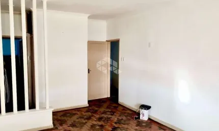 Apartamento 03 dormitórios e 02 banheiros no bairro São João