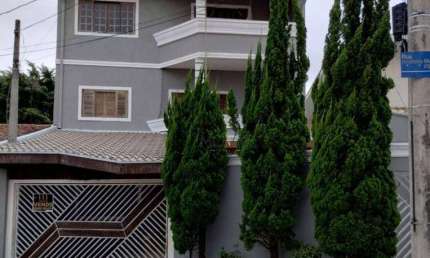 Sobrado 4 dormitórios, salão com churrasqueira - jardim Sul