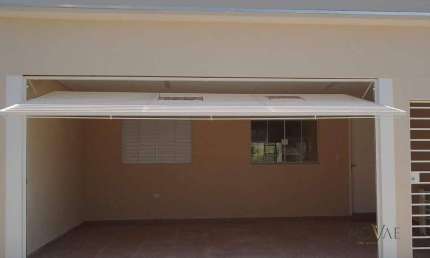 Casa com 3 dormitórios à venda, 173 m² por R$ 720.000,00 - Portal dos Pássaros - São José dos Campos/SP