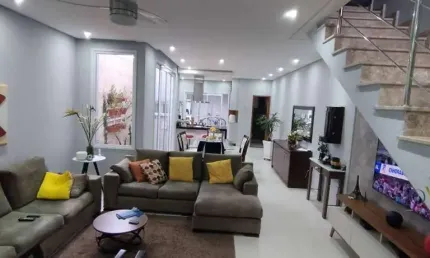 Casa com 3 dormitórios à venda, 162 m² por R$ 1.200.000,00 - Jardim das Indústrias - São José dos Campos/SP
