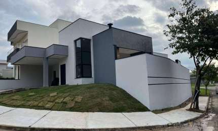 Casa Térrea com 3 dormitórios à venda, 168 m² - Condomínio Terras do Vale - Caçapava/SP
