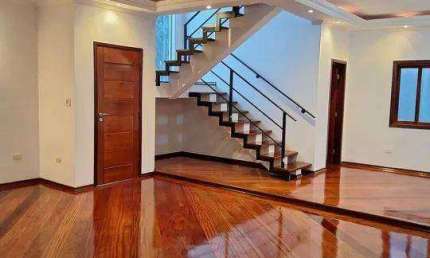 Casa com 4 dormitórios à venda, 253 m² por R$ 1.500.000,00 - Urbanova - São José dos Campos/SP