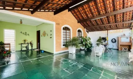 Casa com 3 dormitórios à venda, 199 m² por R$ 800.000,00 - Jardim Portugal - São José dos Campos/SP