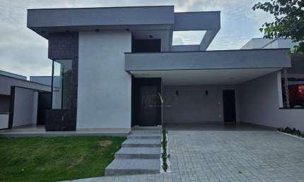 Casa com 3 dormitórios à venda, 150 m² por R$ 1.200.000,00 - Condomínio Terras do Vale - Caçapava/SP