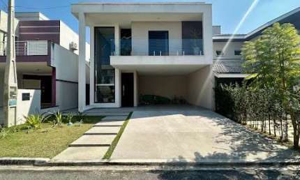 Casa com 3 dormitórios à venda, 200 m² por R$ 1.500.000,00 - Parque Califórnia - Jacareí/SP