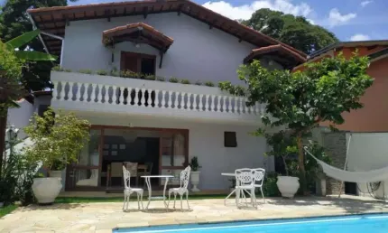 Casa com 4 dormitórios para alugar, 220 m² por R$ 8.844,00/mês - Jardim Esplanada - São José dos Campos/SP
