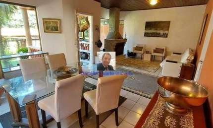 Vende-se Casa Térrea, 3dorm/1suíte, Condomínio Vila Verde