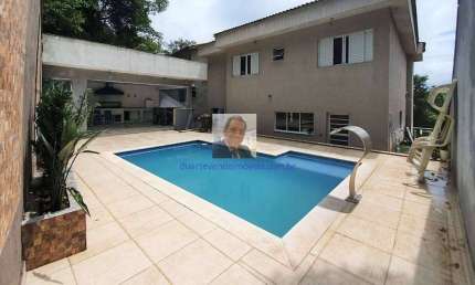 Vende-se Cond. Vila Verde (Km 36 Raposo) - 3 suítes, piscina, edícula! Nova